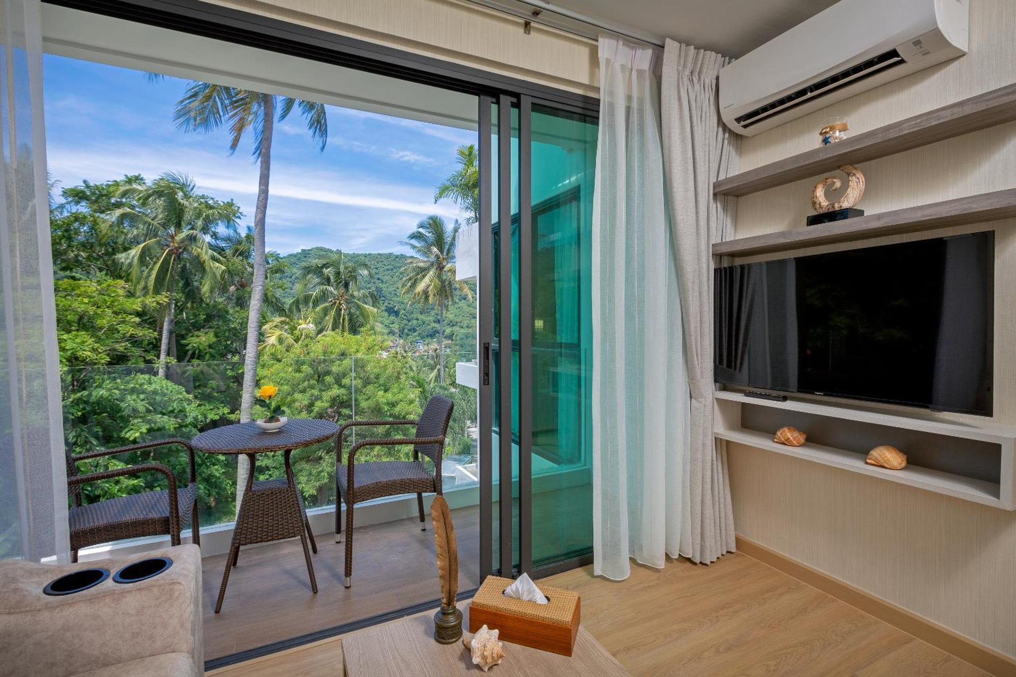 สเปลนดิด ซีวิว รีสอร์ต Hotel หาดกะตะ ห้อง รูปภาพ